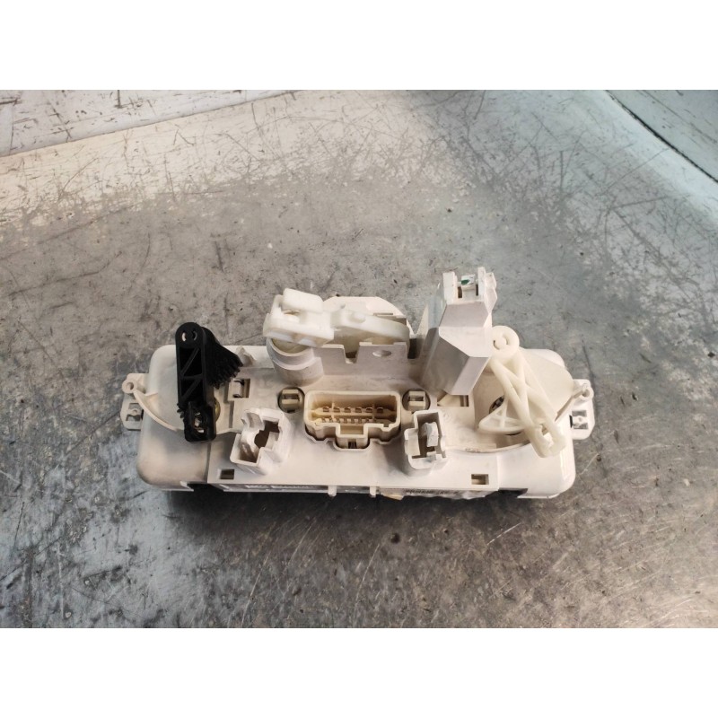 Recambio de mando calefaccion / aire acondicionado para renault clio iii authentique referencia OEM IAM 69590001 030967W 6959700
