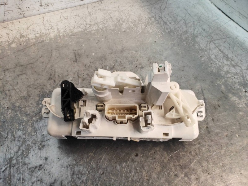 Recambio de mando calefaccion / aire acondicionado para renault clio iii authentique referencia OEM IAM 69590001 030967W 6959700