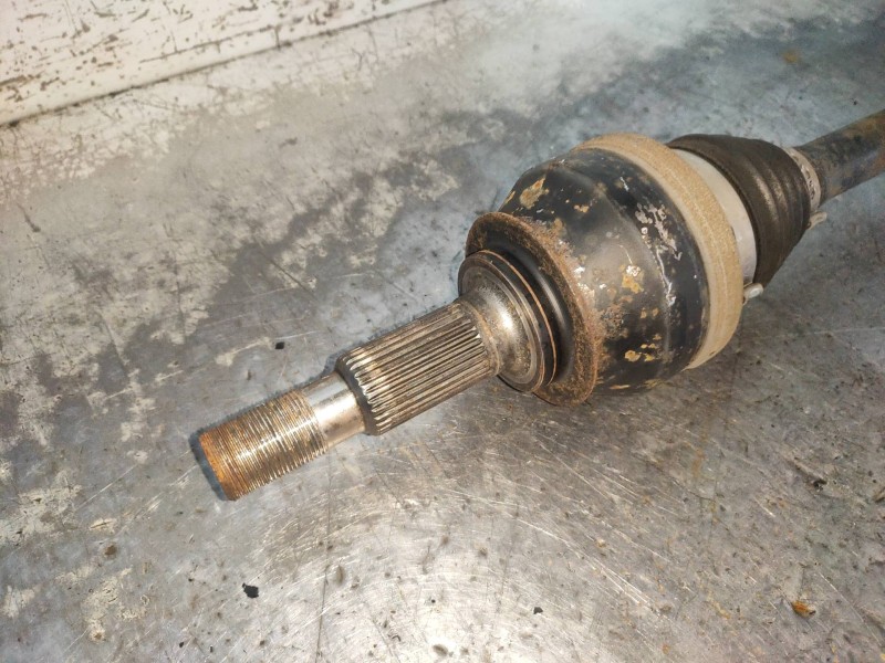 Recambio de transmision trasera izquierda para lexus is200 (ds2/is2) 220d referencia OEM IAM   