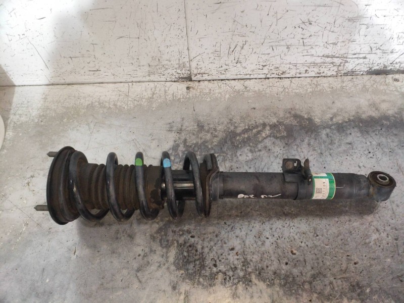 Recambio de amortiguador delantero derecho para lexus is200 (ds2/is2) 220d referencia OEM IAM 4851053161  