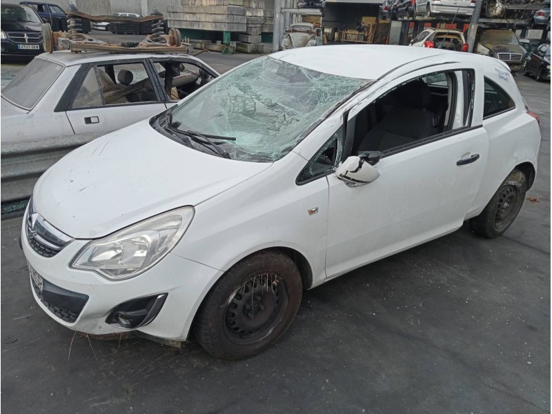 opel corsa d del año 2013
