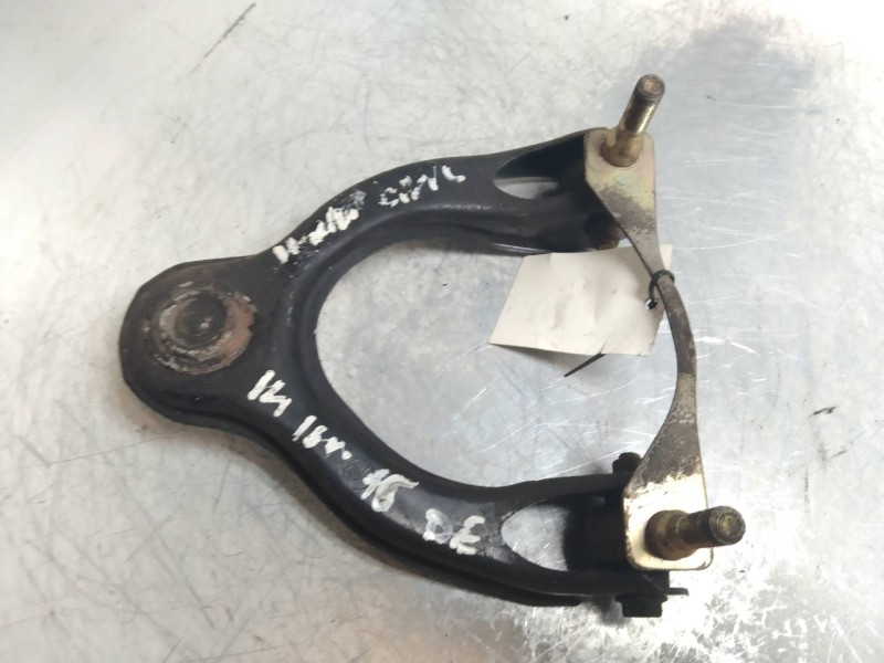 Recambio de brazo suspension superior delantero derecho para honda civic berlina .5 (ma/mb) 1.4 referencia OEM IAM   