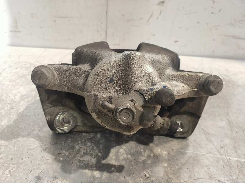 Recambio de pinza freno delantera derecha para toyota auris active referencia OEM IAM   