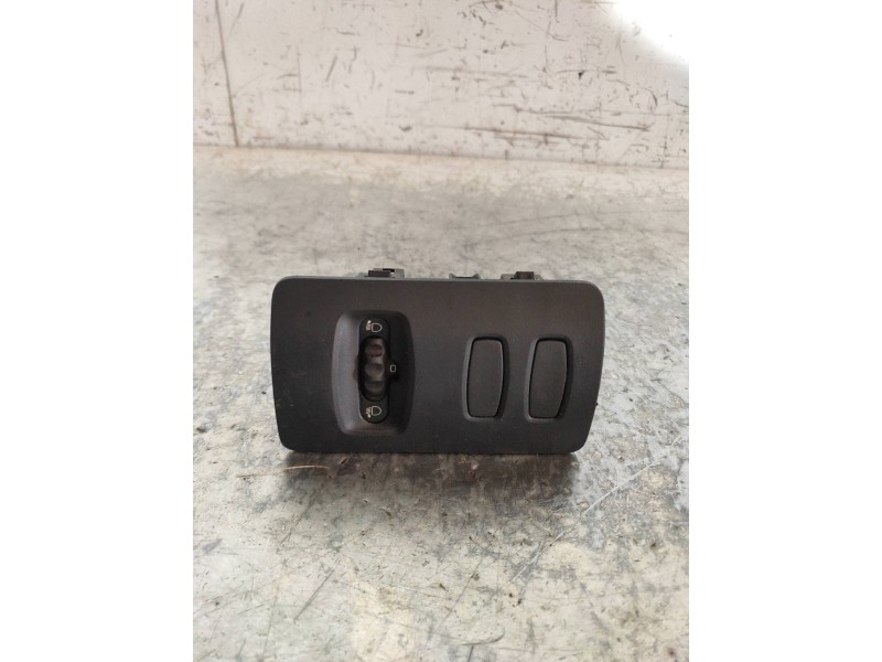 Recambio de mando multifuncion para renault clio iii authentique referencia OEM IAM 8200379685  