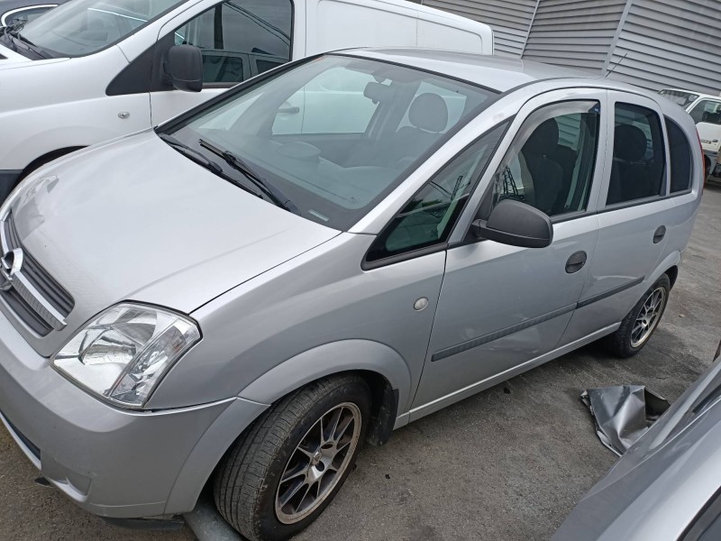 opel meriva del año 2005