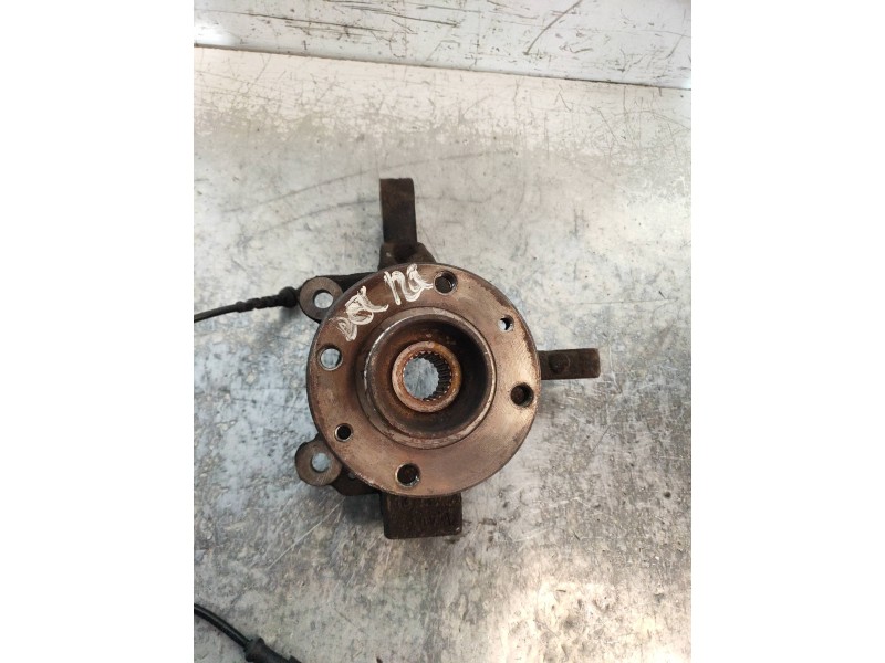 Recambio de mangueta delantera izquierda para renault clio iii authentique referencia OEM IAM   