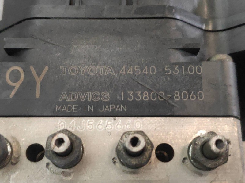 Recambio de abs para lexus is200 (ds2/is2) 220d referencia OEM IAM 4454053100 1338008060 