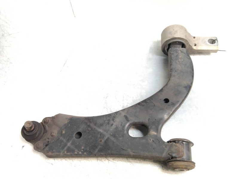 Recambio de brazo suspension inferior delantero derecho para ford fiesta (cbk) fun referencia OEM IAM   