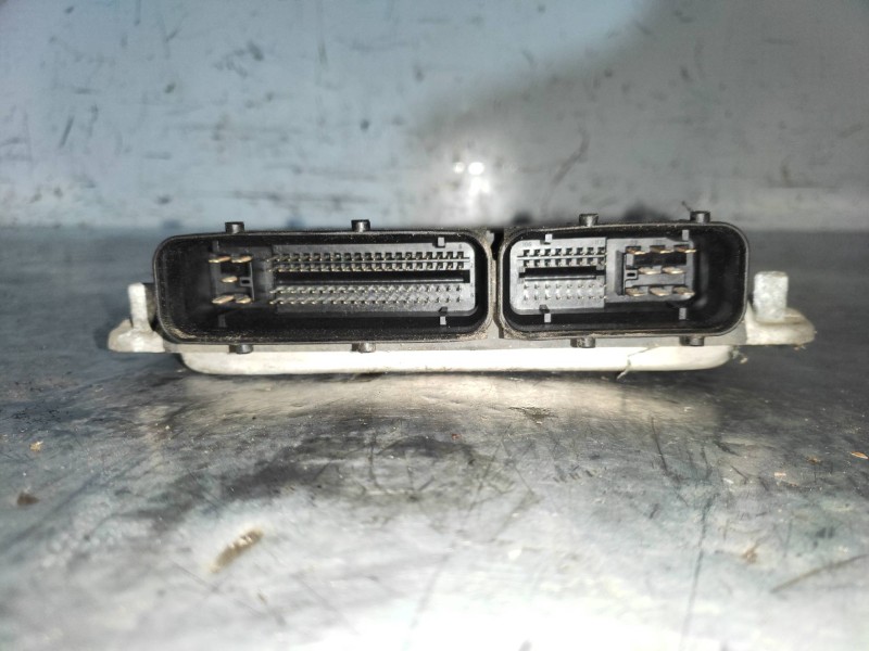 Recambio de centralita motor uce para seat toledo (1m2) select referencia OEM IAM 0281010683 038906012FK EDC15VM