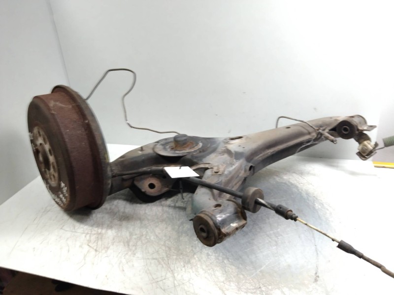 Recambio de mangueta trasera derecha para volkswagen t4 bus (mod. 1991) caravelle referencia OEM IAM   