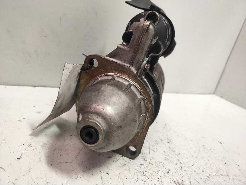 Recambio de motor arranque para bmw serie 3 touring/cabrio(e30) 318i touring referencia OEM IAM 001311100 1005823226  Recambio de motor arranque para bmw serie 3 touring/cabrio(e30) 318i touring referencia OEM IAM 001311100 1005823226