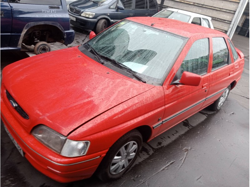 ford escort berlina del año 1994