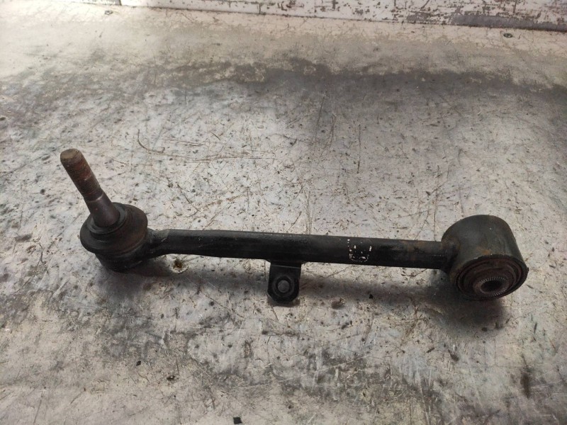 Recambio de brazo suspension superior trasero derecho para lexus is200 (ds2/is2) 220d referencia OEM IAM   