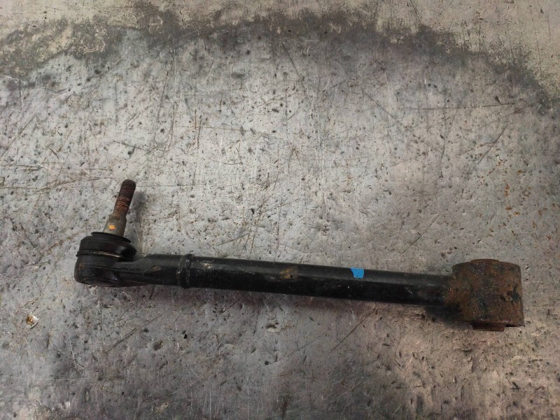 Recambio de brazo suspension superior trasero derecho para lexus is200 (ds2/is2) 220d referencia OEM IAM   
