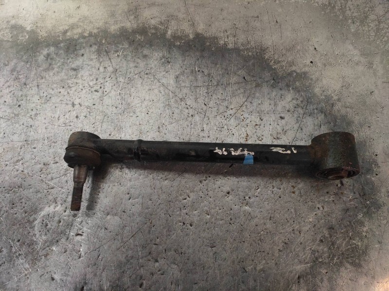 Recambio de brazo suspension superior trasero izquierdo para lexus is200 (ds2/is2) 220d referencia OEM IAM   