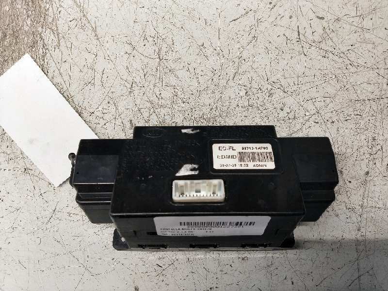 Recambio de pantalla multifuncion para kia cee´d 1.4 cat referencia OEM IAM 957101H700  