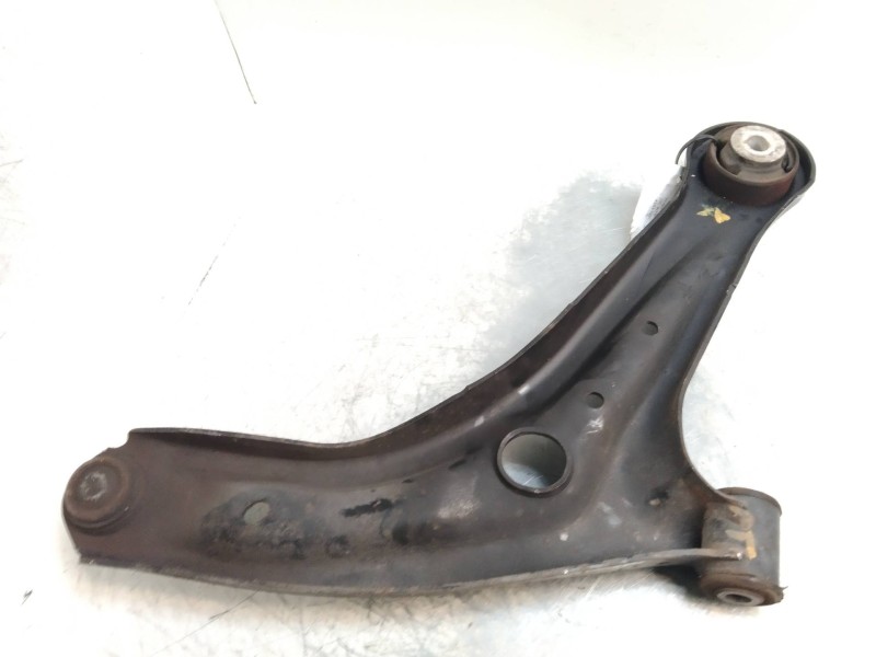 Recambio de brazo suspension inferior delantero izquierdo para ford fiesta (cb1) titanium referencia OEM IAM   