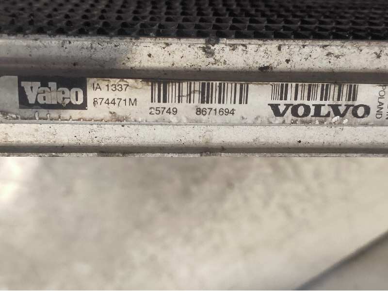 Recambio de intercooler para volvo xc70 d5 tracción total referencia OEM IAM 8671694 874471M 