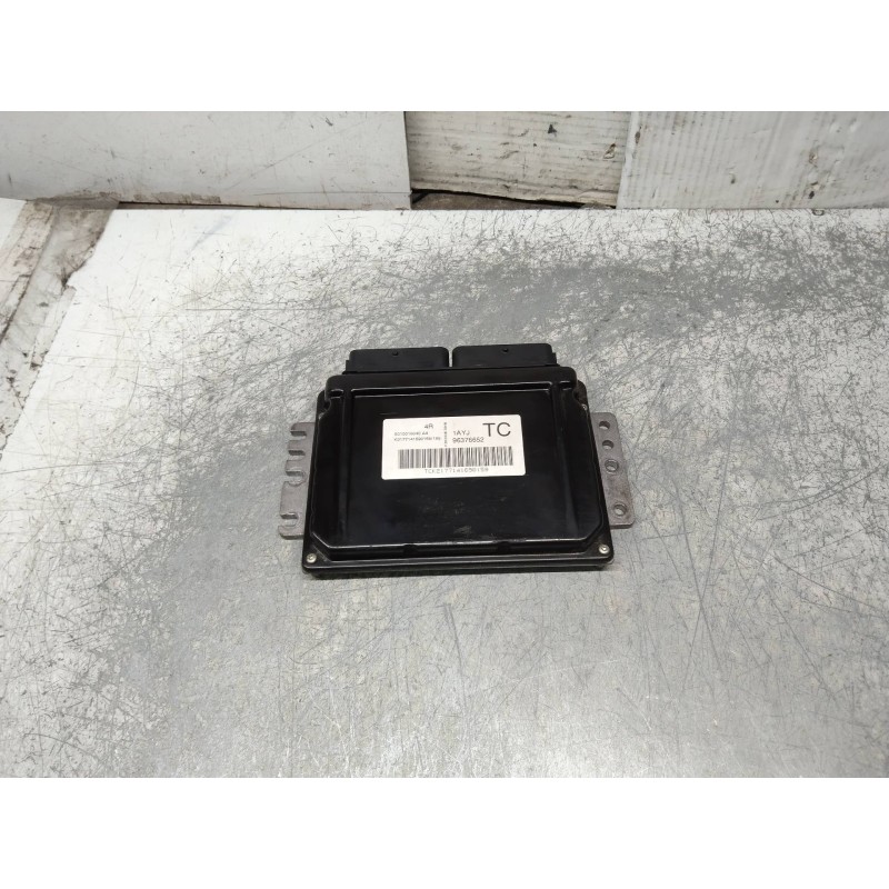 Recambio de centralita motor uce para daewoo kalos 1.2 se referencia OEM IAM S010016040A9 96376652 4R 1AYJ TC