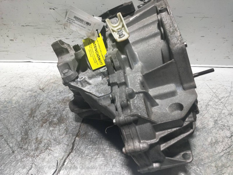 Recambio de caja cambios para renault megane iii coupe dynamique referencia OEM IAM ND4001 A072525 