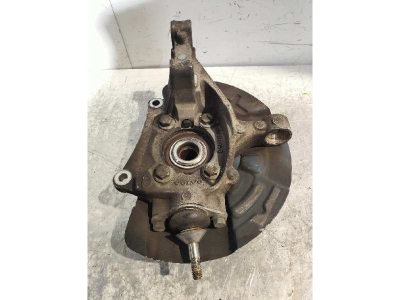 Recambio de mangueta delantera derecha para volvo xc70 d5 tracción total referencia OEM IAM   