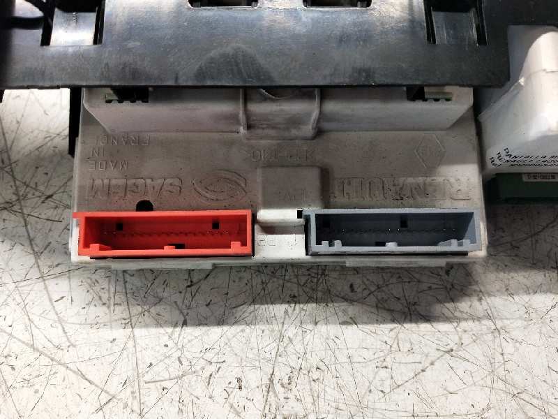 Recambio de pantalla multifuncion para renault laguna ii (bg0) authentique referencia OEM IAM 8200002604A 216541192 