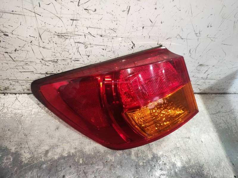 Recambio de piloto trasero izquierdo para lexus is200 (ds2/is2) 220d referencia OEM IAM   