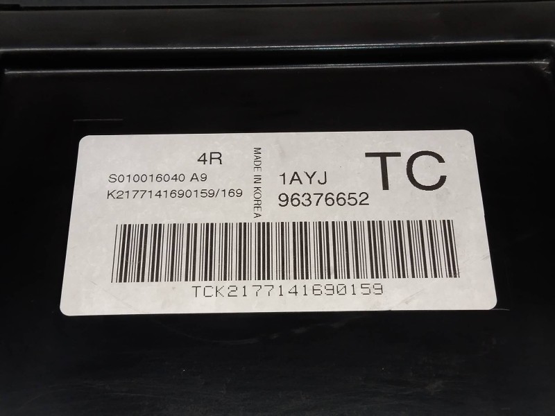 Recambio de centralita motor uce para daewoo kalos 1.2 se referencia OEM IAM S010016040A9 96376652 4R 1AYJ TC
