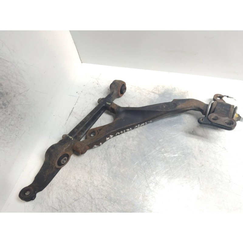 Recambio de brazo suspension inferior delantero izquierdo para honda civic berlina .5 (ma/mb) 1.5 elegance (ma9) referencia OEM 