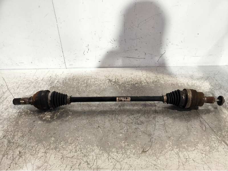 Recambio de transmision trasera izquierda para volvo xc70 d5 tracción total referencia OEM IAM P30651936  