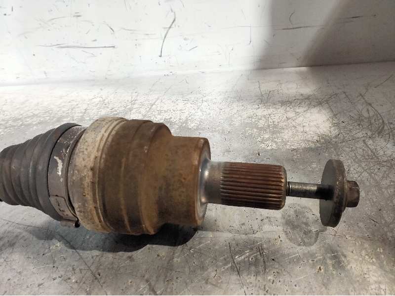 Recambio de transmision trasera izquierda para volvo xc70 d5 tracción total referencia OEM IAM P30651936  