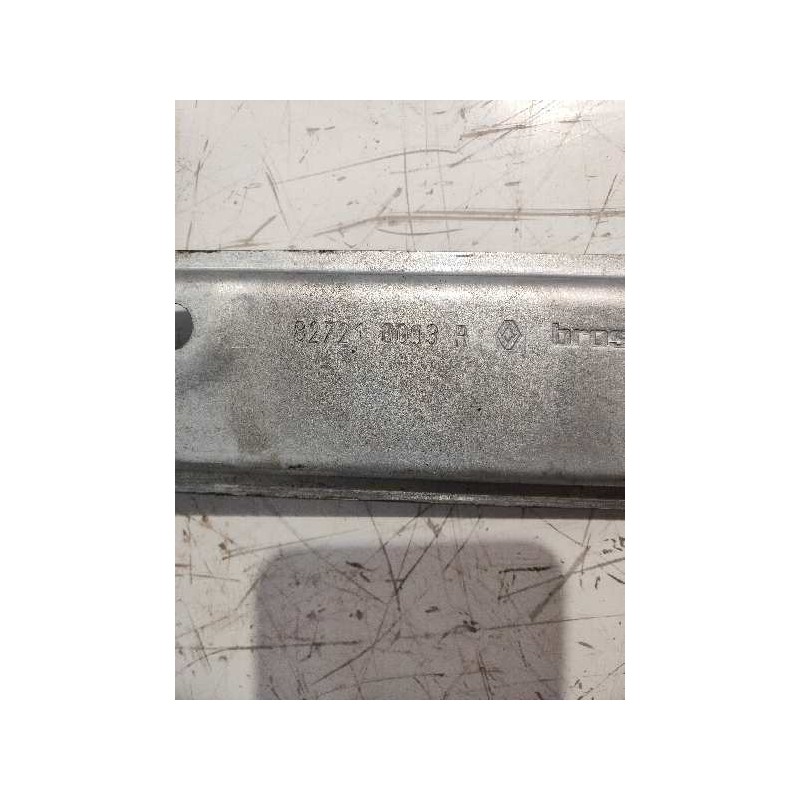 Recambio de elevalunas trasero izquierdo para renault megane iii berlina 5 p business referencia OEM IAM 827210003R 827310185R 9