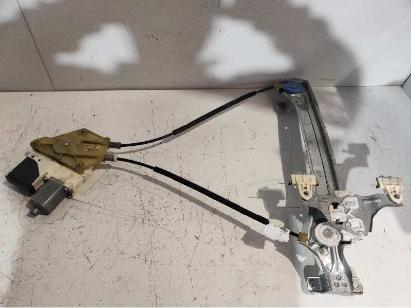 Recambio de elevalunas trasero derecho para renault megane iii berlina 5 p business referencia OEM IAM 827200003R 827306548R 941