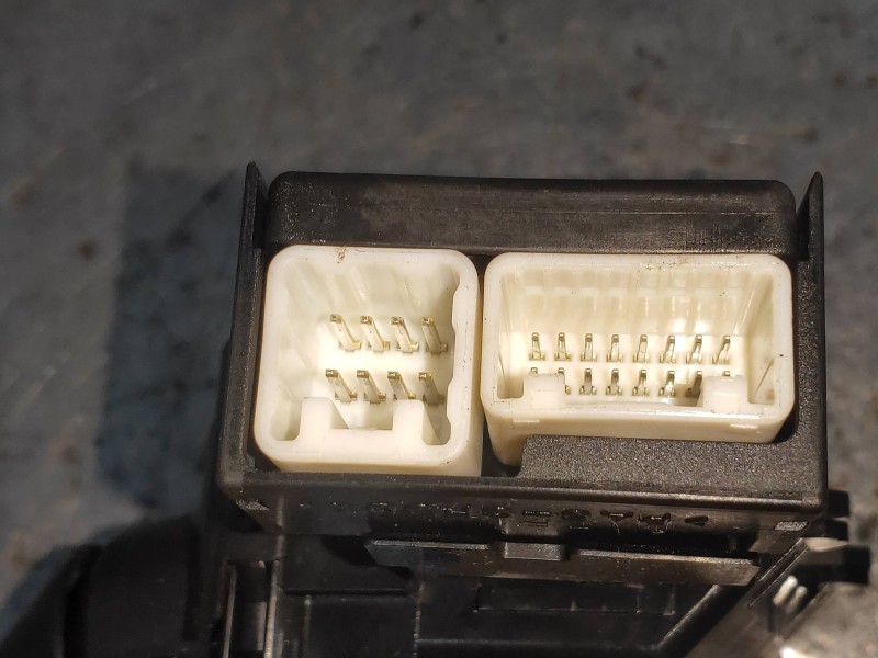 Recambio de mando limpia para lexus is200 (ds2/is2) 220d referencia OEM IAM   