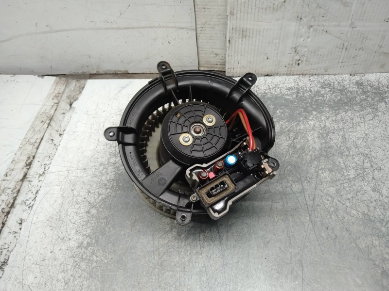 Recambio de motor calefaccion para bmw serie 7 (e65/e66) 745i referencia OEM IAM 64116918873  