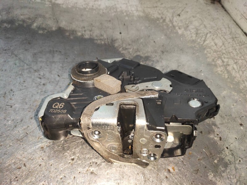 Recambio de motor cierre centralizado delantero izquierdo para lexus is200 (ds2/is2) 220d referencia OEM IAM   