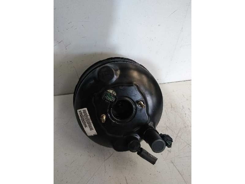 Recambio de servofreno para chrysler 300 c 3.5 referencia OEM IAM P04779266AE  