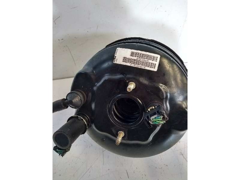 Recambio de servofreno para chrysler 300 c 3.5 referencia OEM IAM P04779266AE  