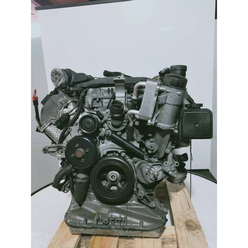 Recambio de despiece motor para mercedes clase e (w210) berlina 280 (210.063) referencia OEM IAM 112921 30521158 
