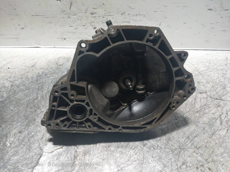Recambio de caja cambios para opel corsa a 1.2 referencia OEM IAM F10W394 A25951 