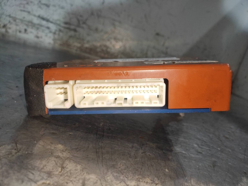 Recambio de modulo electronico para lexus is200 (ds2/is2) 220d referencia OEM IAM 8865053073 1776006300 