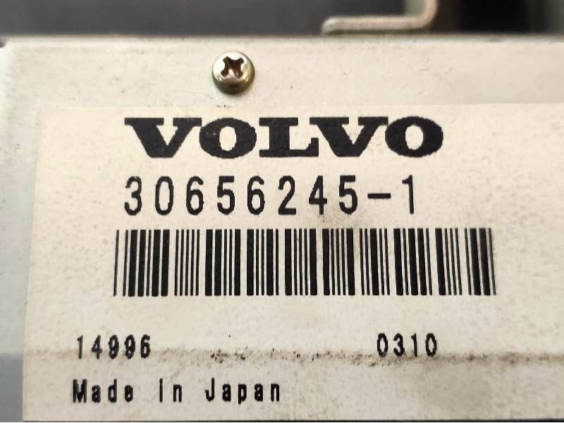 Recambio de pantalla multifuncion para volvo xc70 d5 tracción total referencia OEM IAM 306562451  