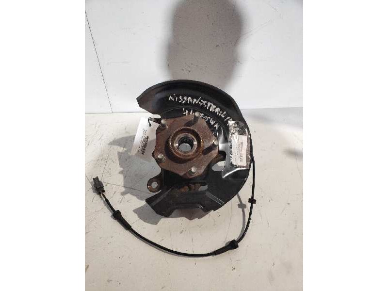 Recambio de mangueta delantera izquierda para nissan x-trail (t32) 360 referencia OEM IAM   