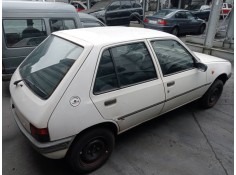 peugeot 205 berlina del año 1998 2