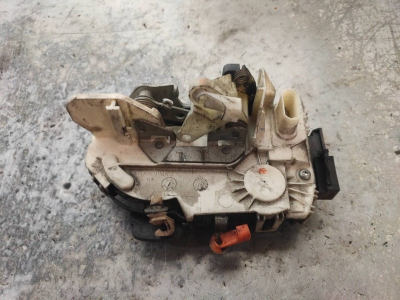 Recambio de motor cierre centralizado delantero izquierdo para dodge caliber s referencia OEM IAM P04589409AE  