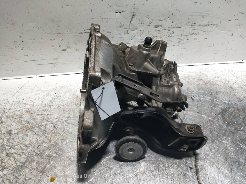 Recambio de caja cambios para opel corsa a 1.2 referencia OEM IAM F10W374 A32841 
