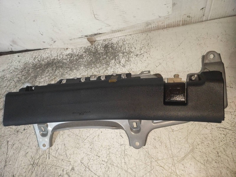 Recambio de kit airbag para lexus is200 (ds2/is2) 220d referencia OEM IAM   