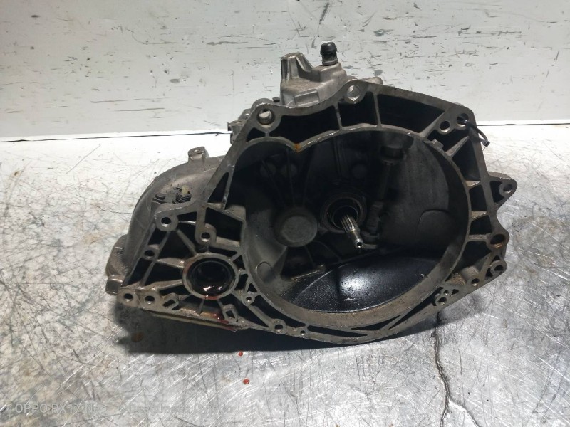 Recambio de caja cambios para opel corsa a 1.2 referencia OEM IAM F10W374 A32841 