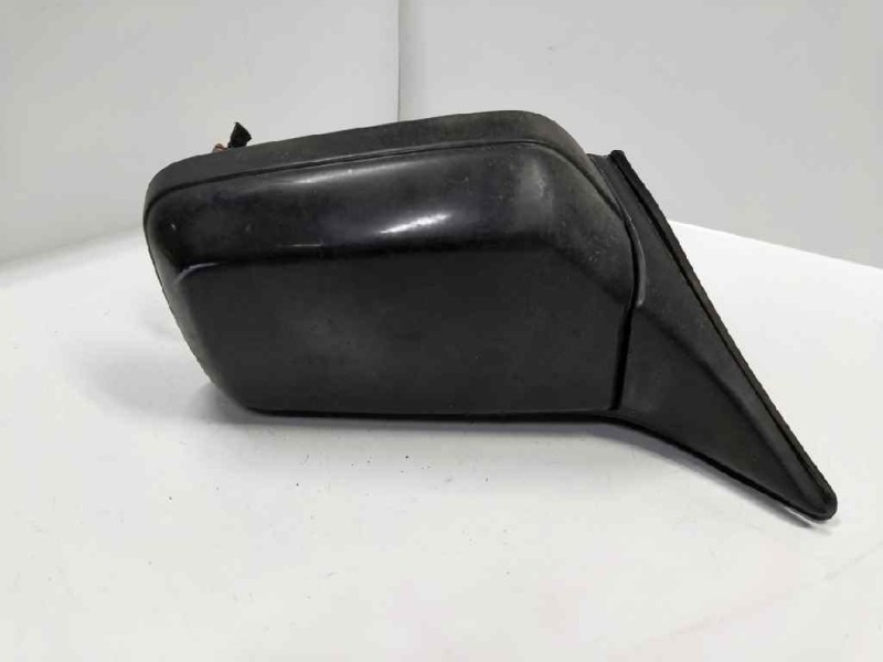 Recambio de retrovisor derecho para nissan bluebird berlina (t12/72) referencia OEM IAM   ELECTRICO
