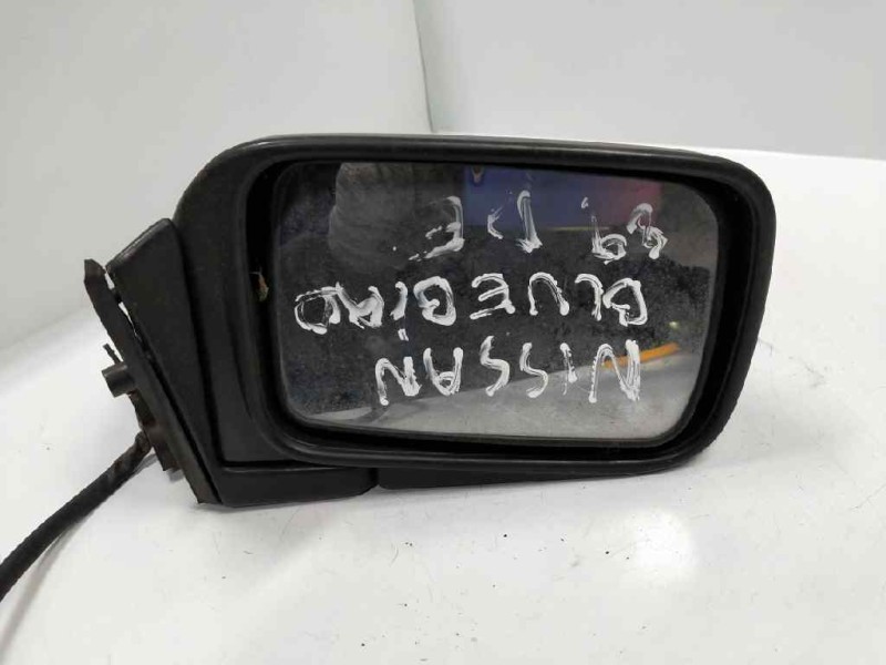 Recambio de retrovisor derecho para nissan bluebird berlina (t12/72) referencia OEM IAM   ELECTRICO